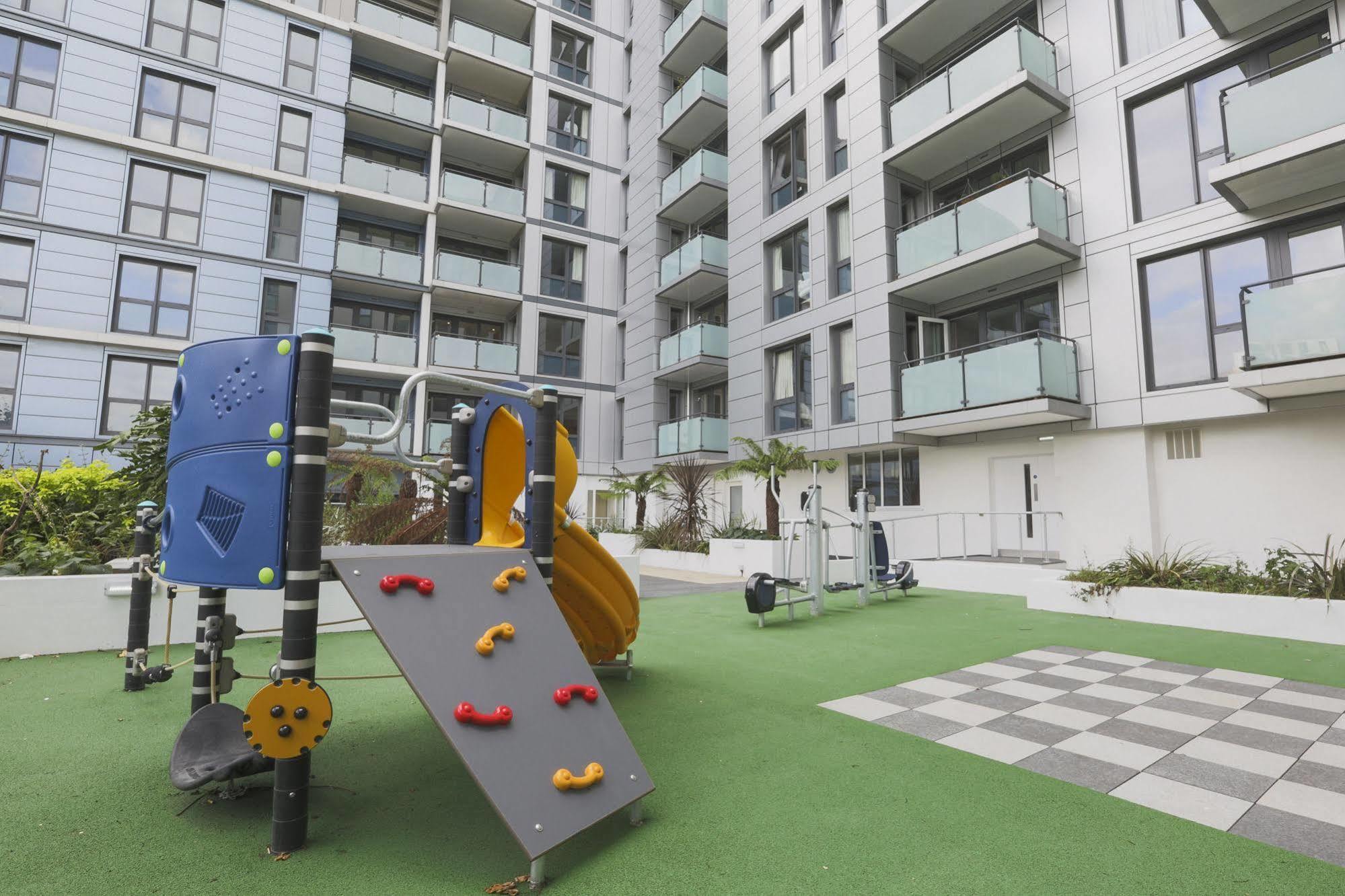 Olympic One Eighty Apartment Ilford Exterior foto
